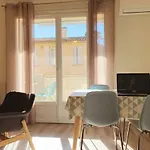 Le 13 Apartament