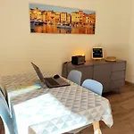 Le 13 Apartament *
